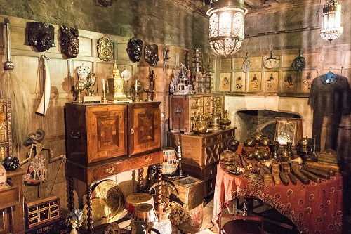 Photo of a Real-Life Curio Collection